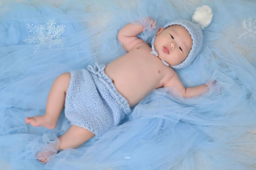 府谷宝宝老喊肚子疼还发烧